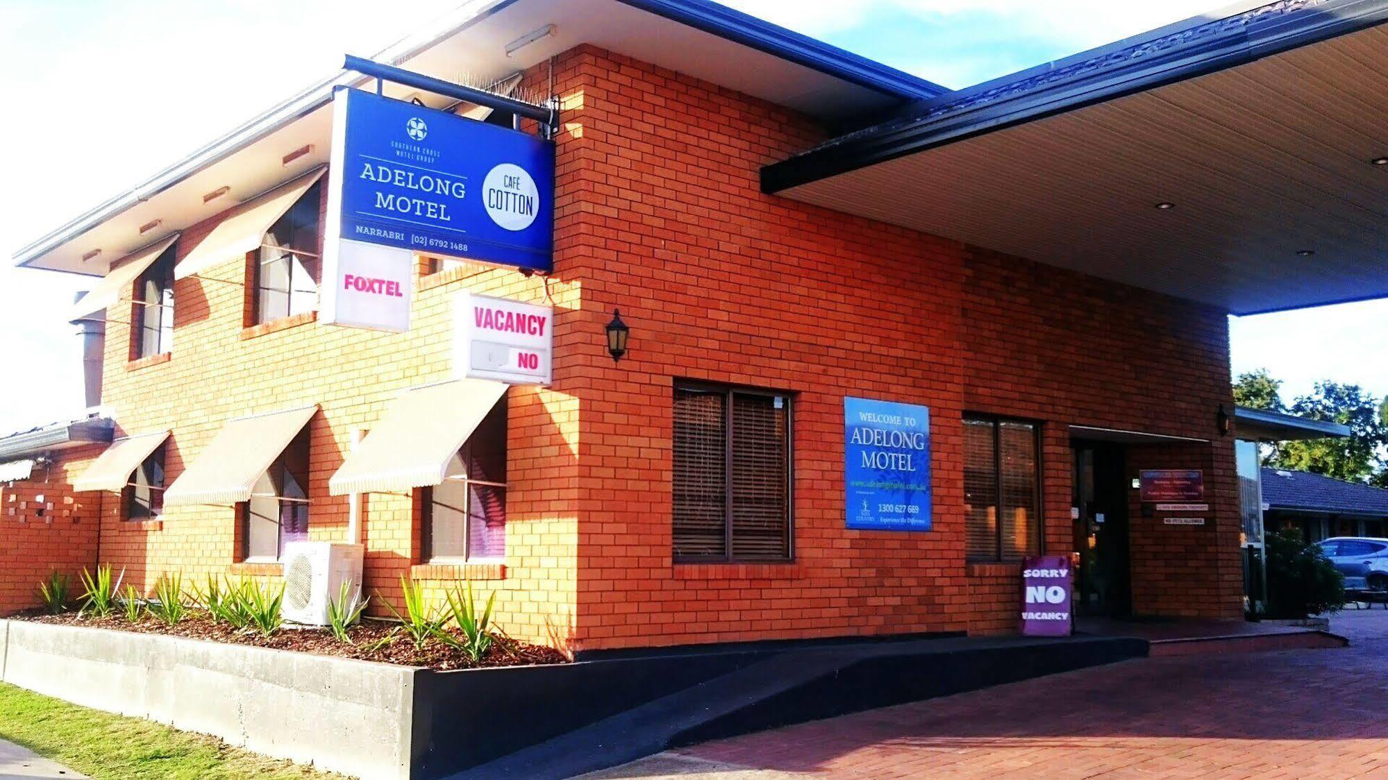 Adelong Motel Narrabri Bagian luar foto